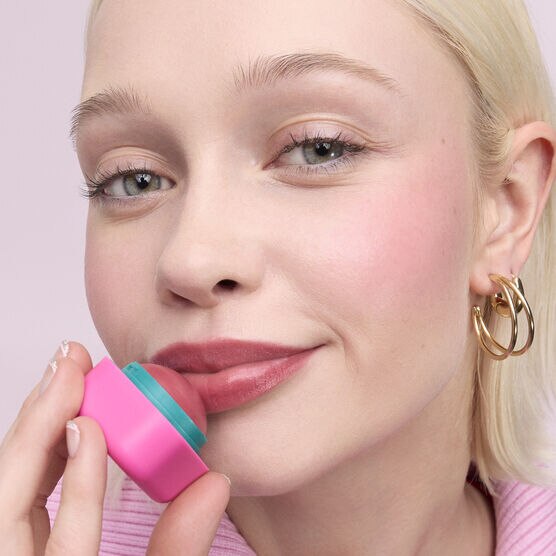 LIP GLOSS BALL ORNAMENT